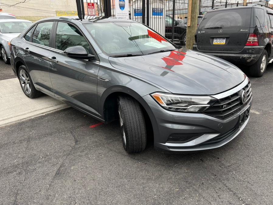 2019 Volkswagen Jetta R-Line Auto w/SULEV, available for sale in Jamaica, New York | Sunrise Autoland. Jamaica, New York 2019 Volkswagen Jetta R-Line Auto w/SULEV, available for sale in Jamaica, New York | Sunrise Autoland. Jamaica, New York