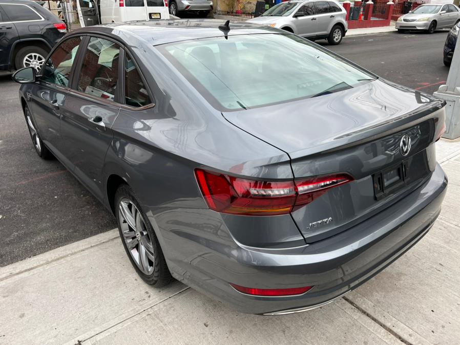 2019 Volkswagen Jetta R-Line Auto w/SULEV, available for sale in Jamaica, New York | Sunrise Autoland. Jamaica, New York 2019 Volkswagen Jetta R-Line Auto w/SULEV, available for sale in Jamaica, New York | Sunrise Autoland. Jamaica, New York