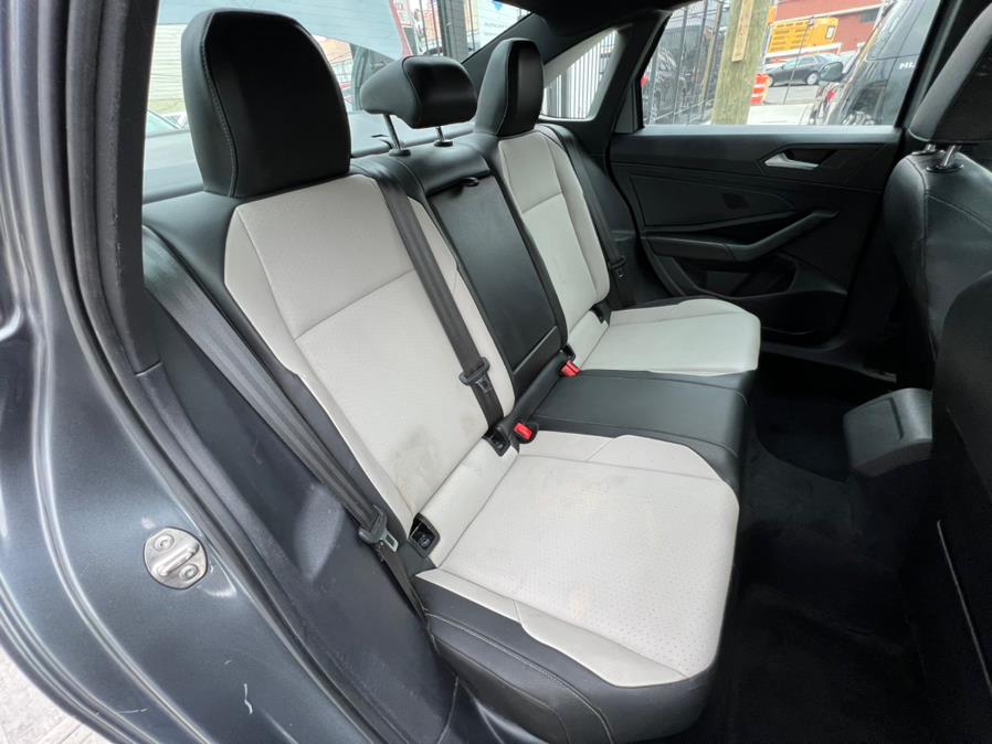 2019 Volkswagen Jetta R-Line Auto w/SULEV, available for sale in Jamaica, New York | Sunrise Autoland. Jamaica, New York 2019 Volkswagen Jetta R-Line Auto w/SULEV, available for sale in Jamaica, New York | Sunrise Autoland. Jamaica, New York
