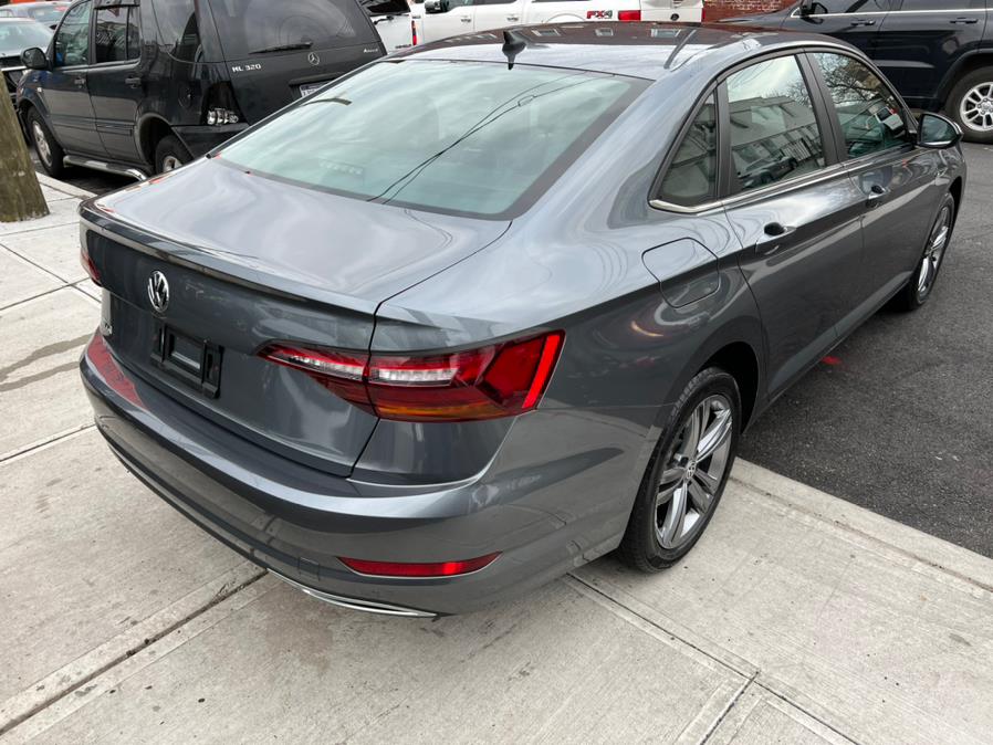 2019 Volkswagen Jetta R-Line Auto w/SULEV, available for sale in Jamaica, New York | Sunrise Autoland. Jamaica, New York 2019 Volkswagen Jetta R-Line Auto w/SULEV, available for sale in Jamaica, New York | Sunrise Autoland. Jamaica, New York