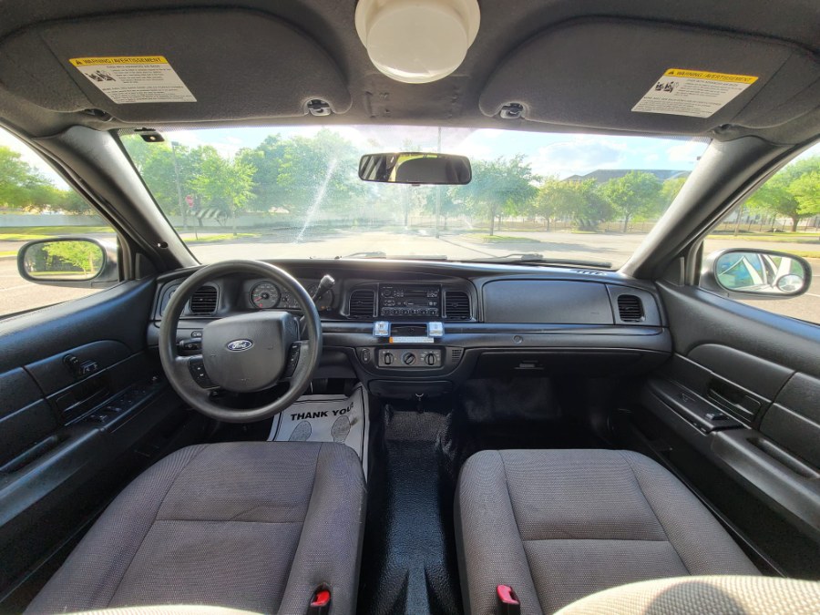 2011 Ford Police Interceptor 4dr Sdn Street Appear w/3.27 Axle, available for sale in Longwood, Florida | Majestic Autos Inc.. Longwood, Florida 2011 Ford Police Interceptor 4dr Sdn Street Appear w/3.27 Axle, available for sale in Longwood, Florida | Majestic Autos Inc.. Longwood, Florida