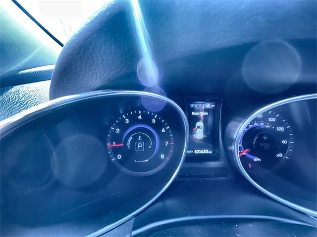 2014 Hyundai Santa Fe Sport 2.0L Turbo, available for sale in Stratford, Connecticut | Wiz Leasing Inc. Stratford, Connecticut 2014 Hyundai Santa Fe Sport 2.0L Turbo, available for sale in Stratford, Connecticut | Wiz Leasing Inc. Stratford, Connecticut