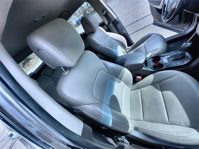 2014 Hyundai Santa Fe Sport 2.4L, available for sale in Stratford, Connecticut | Wiz Leasing Inc. Stratford, Connecticut 2014 Hyundai Santa Fe Sport 2.4L, available for sale in Stratford, Connecticut | Wiz Leasing Inc. Stratford, Connecticut