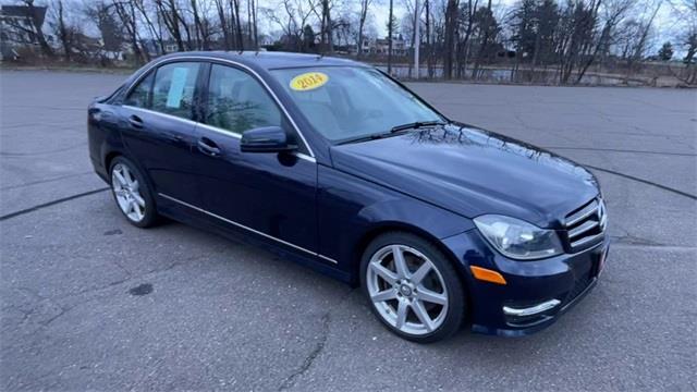 Used Mercedes-benz C-class C 300 2014 | Wiz Leasing Inc. Stratford, Connecticut Used Mercedes-benz C-class C 300 2014 | Wiz Leasing Inc. Stratford, Connecticut