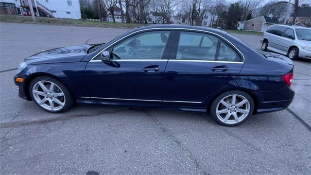 Used Mercedes-benz C-class C 300 2014 | Wiz Leasing Inc. Stratford, Connecticut Used Mercedes-benz C-class C 300 2014 | Wiz Leasing Inc. Stratford, Connecticut