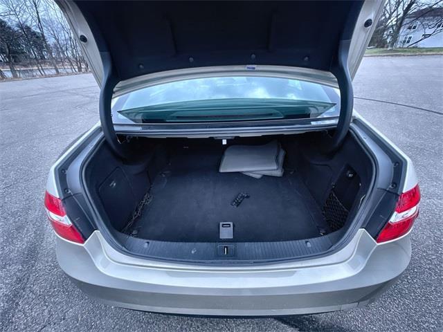 2010 Mercedes-benz E-class E 550, available for sale in Stratford, Connecticut | Wiz Leasing Inc. Stratford, Connecticut 2010 Mercedes-benz E-class E 550, available for sale in Stratford, Connecticut | Wiz Leasing Inc. Stratford, Connecticut
