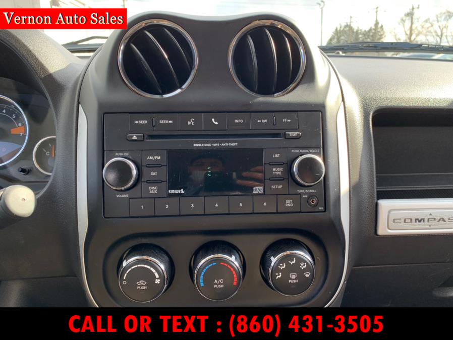 2016 Jeep Compass 4WD 4dr Latitude, available for sale in Manchester, Connecticut | Vernon Auto Sale & Service. Manchester, Connecticut 2016 Jeep Compass 4WD 4dr Latitude, available for sale in Manchester, Connecticut | Vernon Auto Sale & Service. Manchester, Connecticut