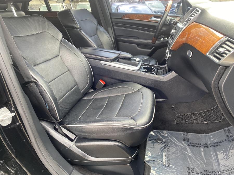 2012 Mercedes-Benz M-Class 4MATIC 4dr ML350, available for sale in Little Ferry, New Jersey | Victoria Preowned Autos Inc. Little Ferry, New Jersey 2012 Mercedes-Benz M-Class 4MATIC 4dr ML350, available for sale in Little Ferry, New Jersey | Victoria Preowned Autos Inc. Little Ferry, New Jersey