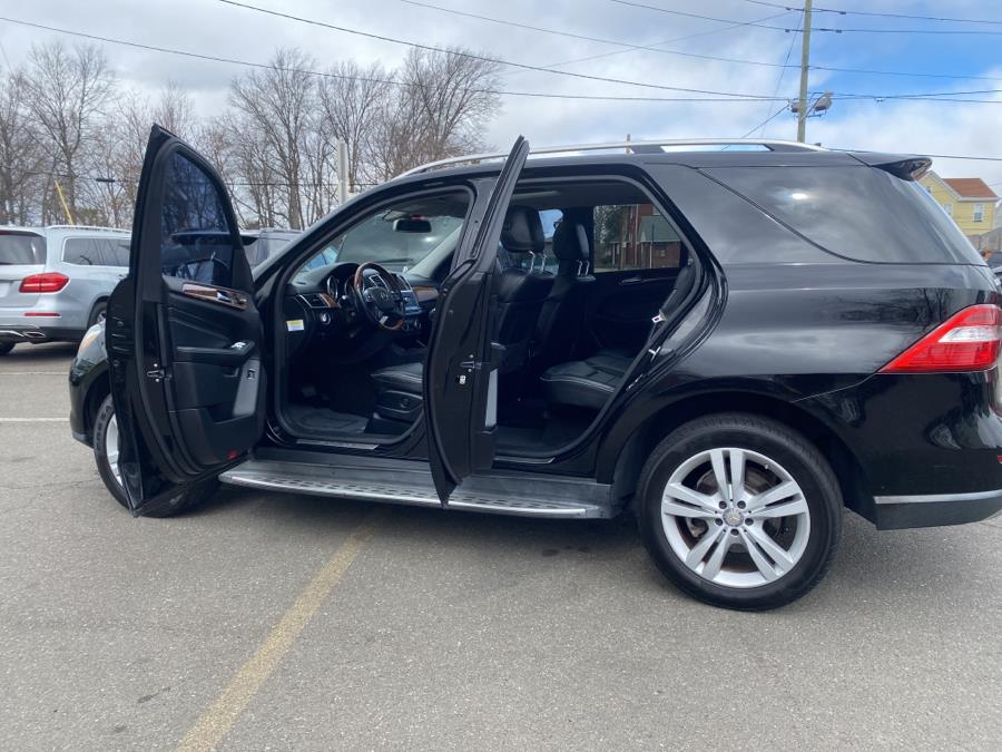 2012 Mercedes-Benz M-Class 4MATIC 4dr ML350, available for sale in Little Ferry, New Jersey | Victoria Preowned Autos Inc. Little Ferry, New Jersey 2012 Mercedes-Benz M-Class 4MATIC 4dr ML350, available for sale in Little Ferry, New Jersey | Victoria Preowned Autos Inc. Little Ferry, New Jersey