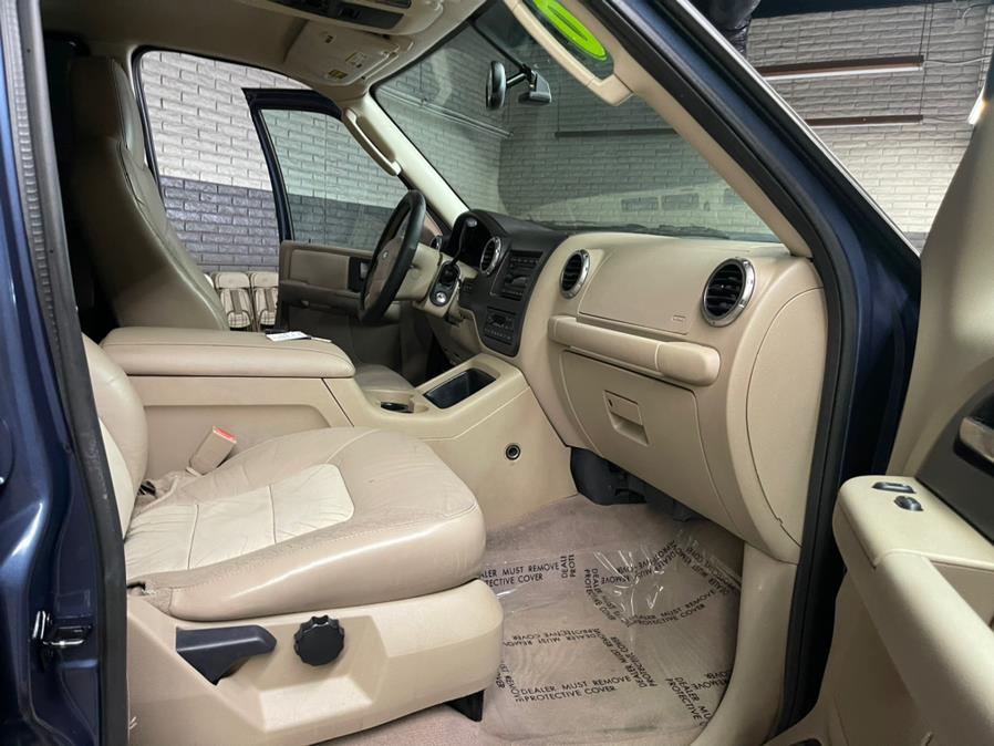 2004 Ford Expedition 4.6L Eddie Bauer, available for sale in Garden Grove, California | U Save Auto Auction. Garden Grove, California 2004 Ford Expedition 4.6L Eddie Bauer, available for sale in Garden Grove, California | U Save Auto Auction. Garden Grove, California