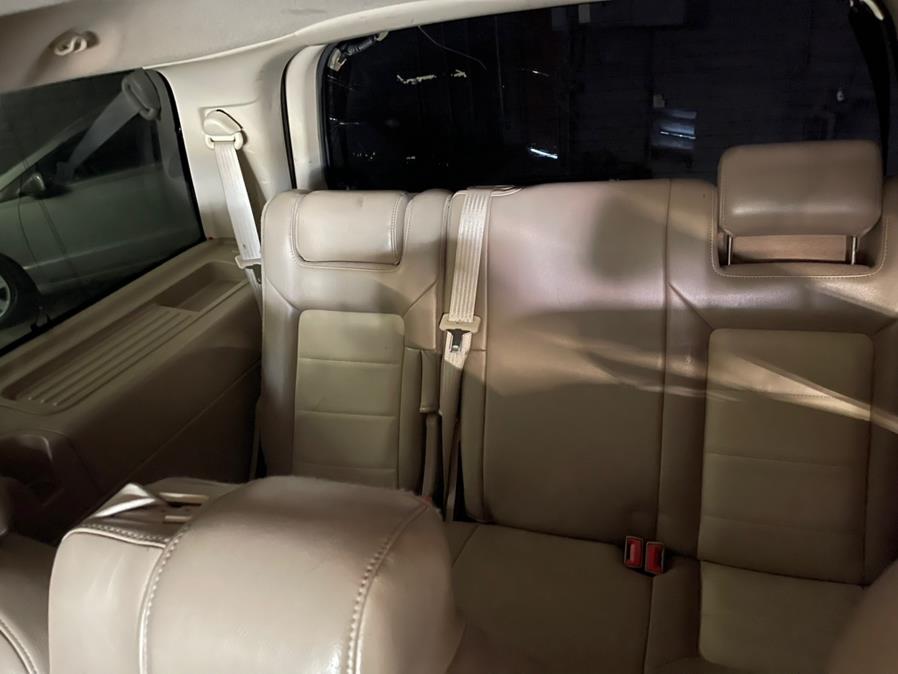 2004 Ford Expedition 4.6L Eddie Bauer, available for sale in Garden Grove, California | U Save Auto Auction. Garden Grove, California 2004 Ford Expedition 4.6L Eddie Bauer, available for sale in Garden Grove, California | U Save Auto Auction. Garden Grove, California