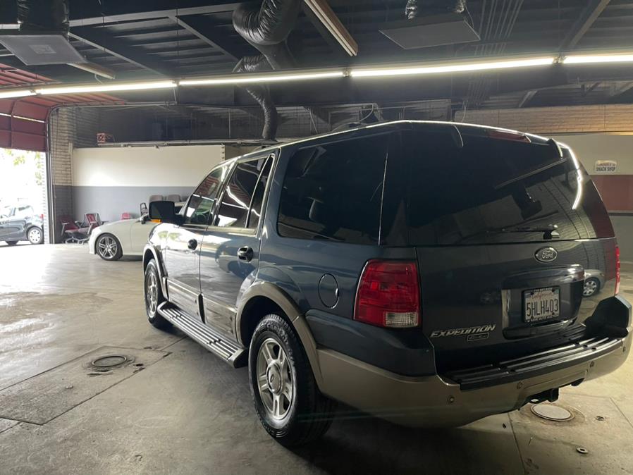 2004 Ford Expedition 4.6L Eddie Bauer, available for sale in Garden Grove, California | U Save Auto Auction. Garden Grove, California 2004 Ford Expedition 4.6L Eddie Bauer, available for sale in Garden Grove, California | U Save Auto Auction. Garden Grove, California