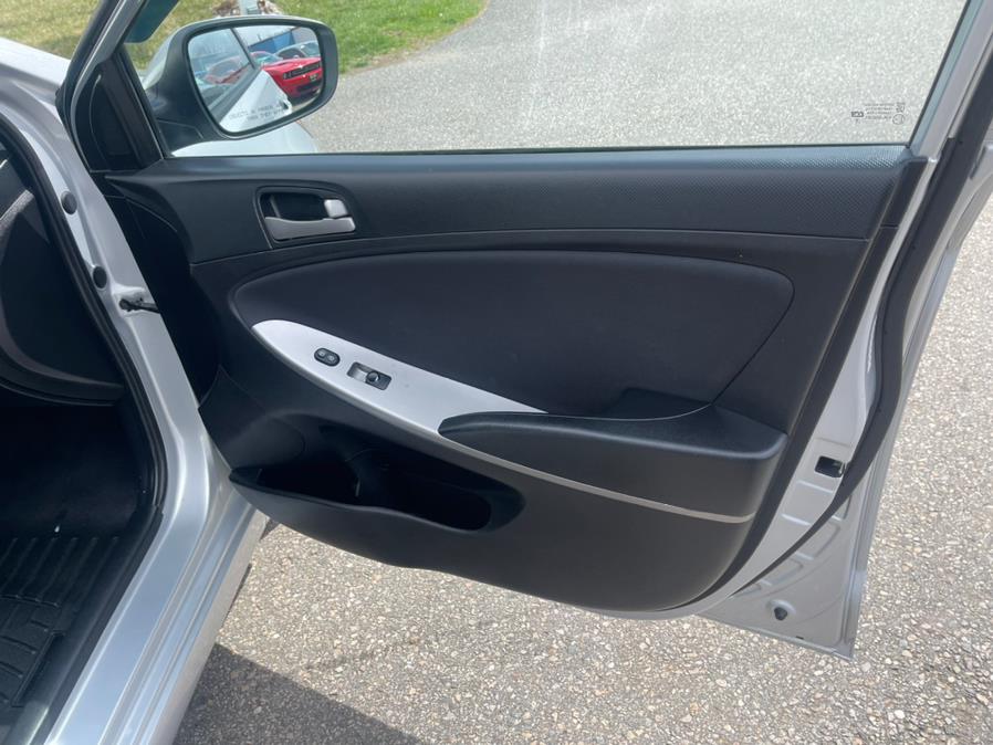 2015 Hyundai Accent 5dr HB Auto GS, available for sale in South Windsor, Connecticut | Mike And Tony Auto Sales, Inc. South Windsor, Connecticut 2015 Hyundai Accent 5dr HB Auto GS, available for sale in South Windsor, Connecticut | Mike And Tony Auto Sales, Inc. South Windsor, Connecticut