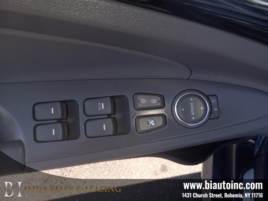 2014 Hyundai Sonata 4dr Sdn 2.0T Auto Limited, available for sale in Bohemia, New York | B I Auto Sales. Bohemia, New York 2014 Hyundai Sonata 4dr Sdn 2.0T Auto Limited, available for sale in Bohemia, New York | B I Auto Sales. Bohemia, New York
