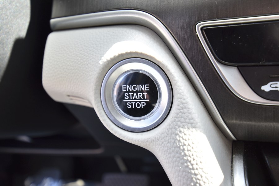 Used Honda Accord Sedan LX 1.5T CVT 2019 | Highline Car Connection. Waterbury, Connecticut Used Honda Accord Sedan LX 1.5T CVT 2019 | Highline Car Connection. Waterbury, Connecticut