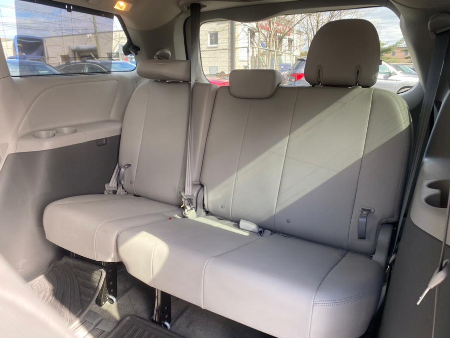 2018 Toyota Sienna XLE Premium FWD 8-Passenger (Natl), available for sale in Lodi, New Jersey | European Auto Expo. Lodi, New Jersey 2018 Toyota Sienna XLE Premium FWD 8-Passenger (Natl), available for sale in Lodi, New Jersey | European Auto Expo. Lodi, New Jersey