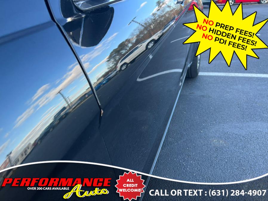 2011 Chrysler 200 4dr Sdn Limited, available for sale in Bohemia, New York | Performance Auto Inc. Bohemia, New York 2011 Chrysler 200 4dr Sdn Limited, available for sale in Bohemia, New York | Performance Auto Inc. Bohemia, New York