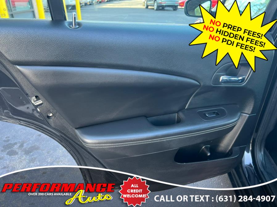 2011 Chrysler 200 4dr Sdn Limited, available for sale in Bohemia, New York | Performance Auto Inc. Bohemia, New York 2011 Chrysler 200 4dr Sdn Limited, available for sale in Bohemia, New York | Performance Auto Inc. Bohemia, New York