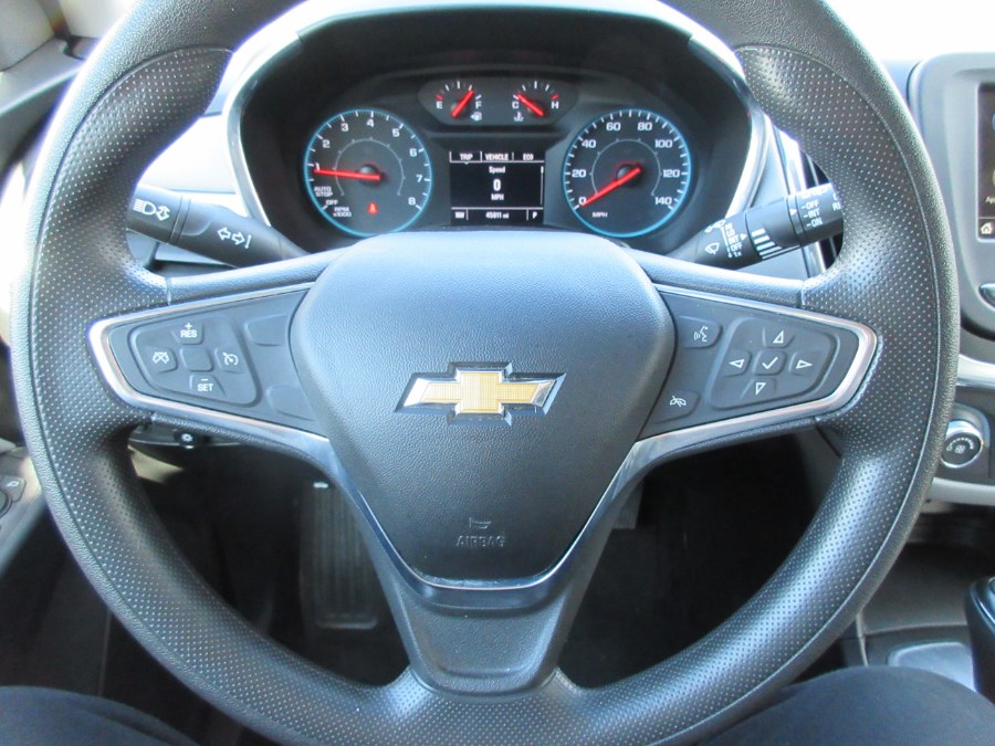 Used Chevrolet Equinox FWD 4dr LS w/1LS 2019 | Route 27 Auto Mall. Linden, New Jersey Used Chevrolet Equinox FWD 4dr LS w/1LS 2019 | Route 27 Auto Mall. Linden, New Jersey