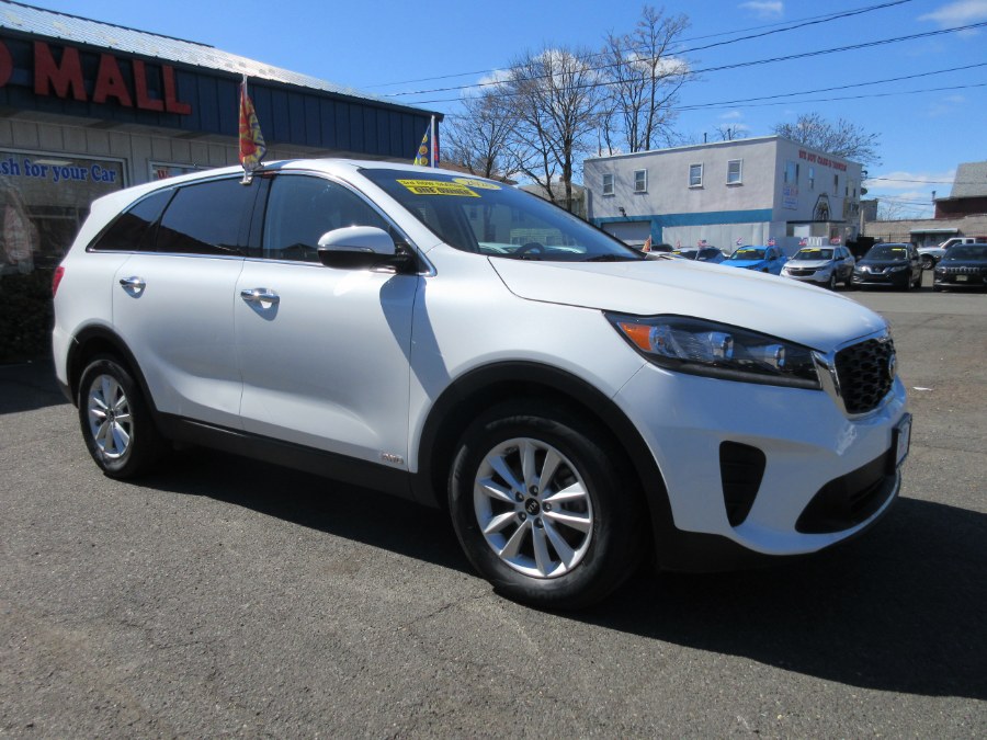 2020 Kia Sorento LX V6 AWD, available for sale in Linden, New Jersey | Route 27 Auto Mall. Linden, New Jersey 2020 Kia Sorento LX V6 AWD, available for sale in Linden, New Jersey | Route 27 Auto Mall. Linden, New Jersey