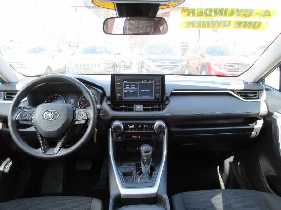 Used Toyota RAV4 LE FWD (Natl) 2019 | Route 27 Auto Mall. Linden, New Jersey Used Toyota RAV4 LE FWD (Natl) 2019 | Route 27 Auto Mall. Linden, New Jersey