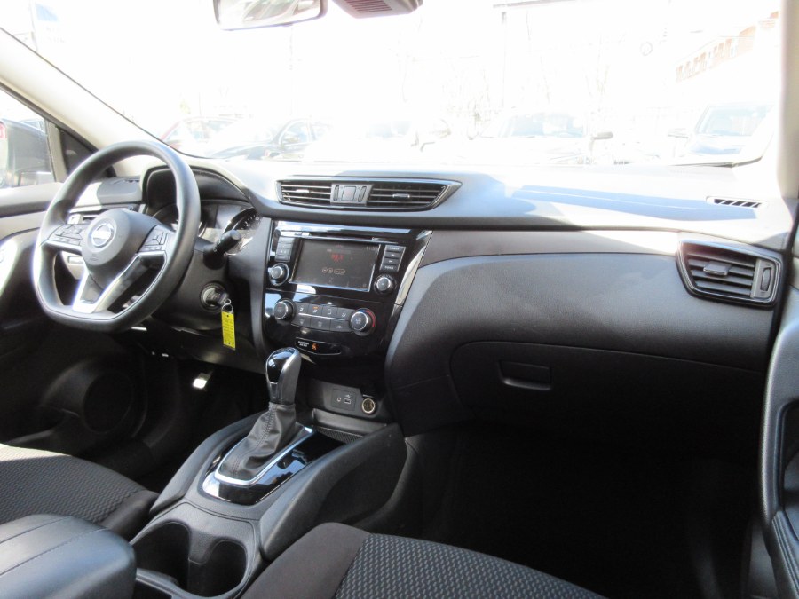 2020 Nissan Rogue Sport FWD S, available for sale in Linden, New Jersey | Route 27 Auto Mall. Linden, New Jersey 2020 Nissan Rogue Sport FWD S, available for sale in Linden, New Jersey | Route 27 Auto Mall. Linden, New Jersey