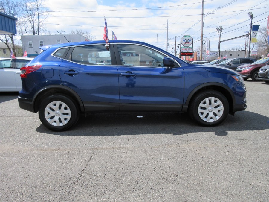 2020 Nissan Rogue Sport FWD S, available for sale in Linden, New Jersey | Route 27 Auto Mall. Linden, New Jersey 2020 Nissan Rogue Sport FWD S, available for sale in Linden, New Jersey | Route 27 Auto Mall. Linden, New Jersey