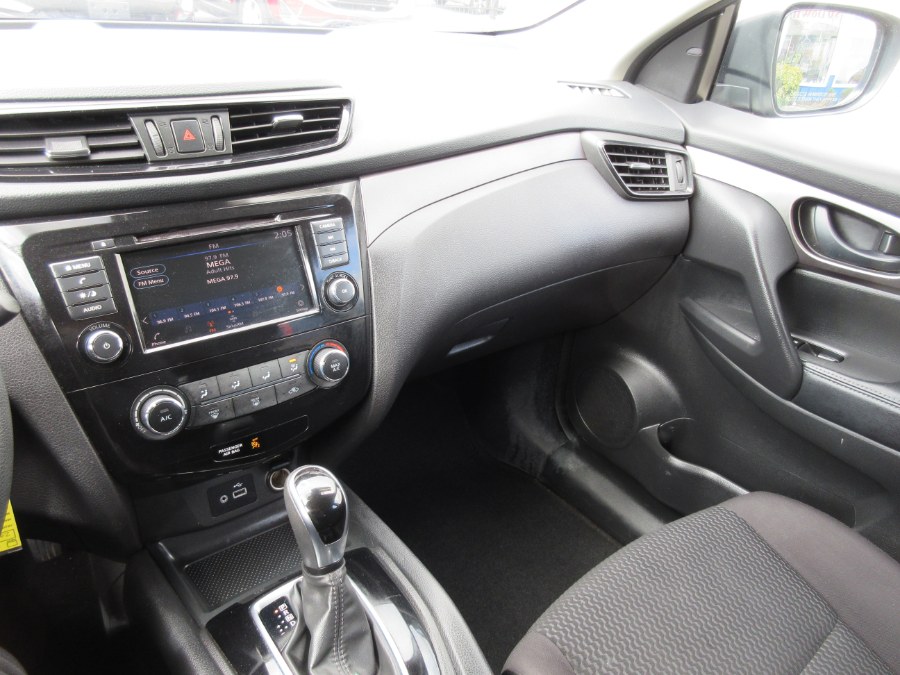 Used Nissan Rogue Sport FWD S 2020 | Route 27 Auto Mall. Linden, New Jersey Used Nissan Rogue Sport FWD S 2020 | Route 27 Auto Mall. Linden, New Jersey