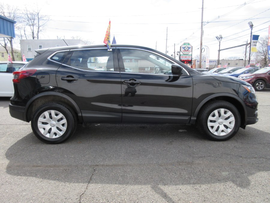 Used Nissan Rogue Sport FWD S 2020 | Route 27 Auto Mall. Linden, New Jersey Used Nissan Rogue Sport FWD S 2020 | Route 27 Auto Mall. Linden, New Jersey
