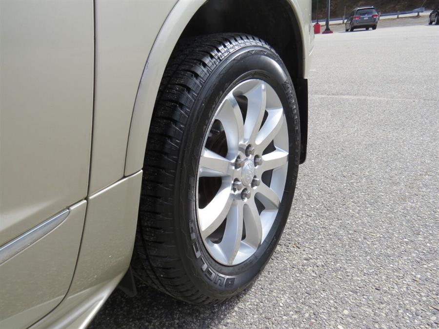 Used Buick Enclave Premium AWD 4dr Crossover 2016 | Lake City Exports Inc. Auburn, Maine Used Buick Enclave Premium AWD 4dr Crossover 2016 | Lake City Exports Inc. Auburn, Maine