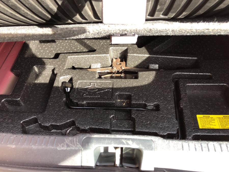 2013 Toyota Camry 4dr Sdn Auto LE, available for sale in Waterbury, Connecticut | National Auto Brokers, Inc.. Waterbury, Connecticut 2013 Toyota Camry 4dr Sdn Auto LE, available for sale in Waterbury, Connecticut | National Auto Brokers, Inc.. Waterbury, Connecticut