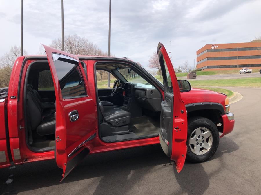 2005 GMC Sierra 1500 Crew Cab 143.5" WB 4WD SLT, available for sale in Beavercreek, Ohio | Wholesale Direct Motors. Beavercreek, Ohio 2005 GMC Sierra 1500 Crew Cab 143.5" WB 4WD SLT, available for sale in Beavercreek, Ohio | Wholesale Direct Motors. Beavercreek, Ohio