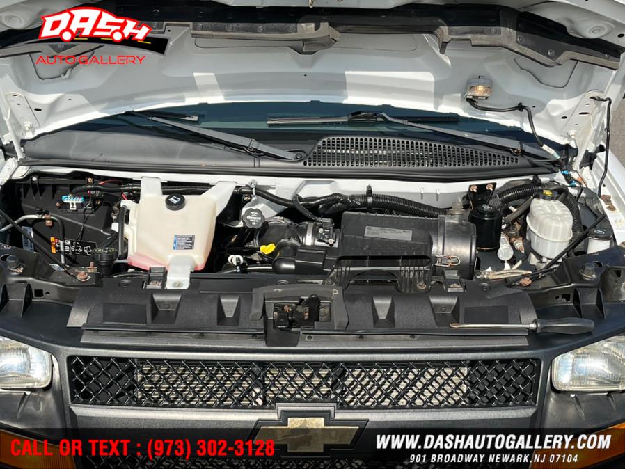 Used Chevrolet Express Cargo Van RWD 3500 135" 2016 | Dash Auto Gallery Inc.. Newark, New Jersey Used Chevrolet Express Cargo Van RWD 3500 135" 2016 | Dash Auto Gallery Inc.. Newark, New Jersey