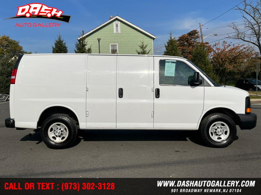 Used Chevrolet Express Cargo Van RWD 3500 135" 2016 | Dash Auto Gallery Inc.. Newark, New Jersey Used Chevrolet Express Cargo Van RWD 3500 135" 2016 | Dash Auto Gallery Inc.. Newark, New Jersey