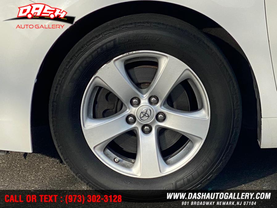 Used Toyota Sienna 5dr 7-Pass Van LE AAS FWD (Natl) 2015 | Dash Auto Gallery Inc.. Newark, New Jersey Used Toyota Sienna 5dr 7-Pass Van LE AAS FWD (Natl) 2015 | Dash Auto Gallery Inc.. Newark, New Jersey