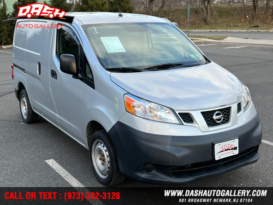 2015 Nissan NV200 I4 SV, available for sale in Newark, New Jersey | Dash Auto Gallery Inc.. Newark, New Jersey