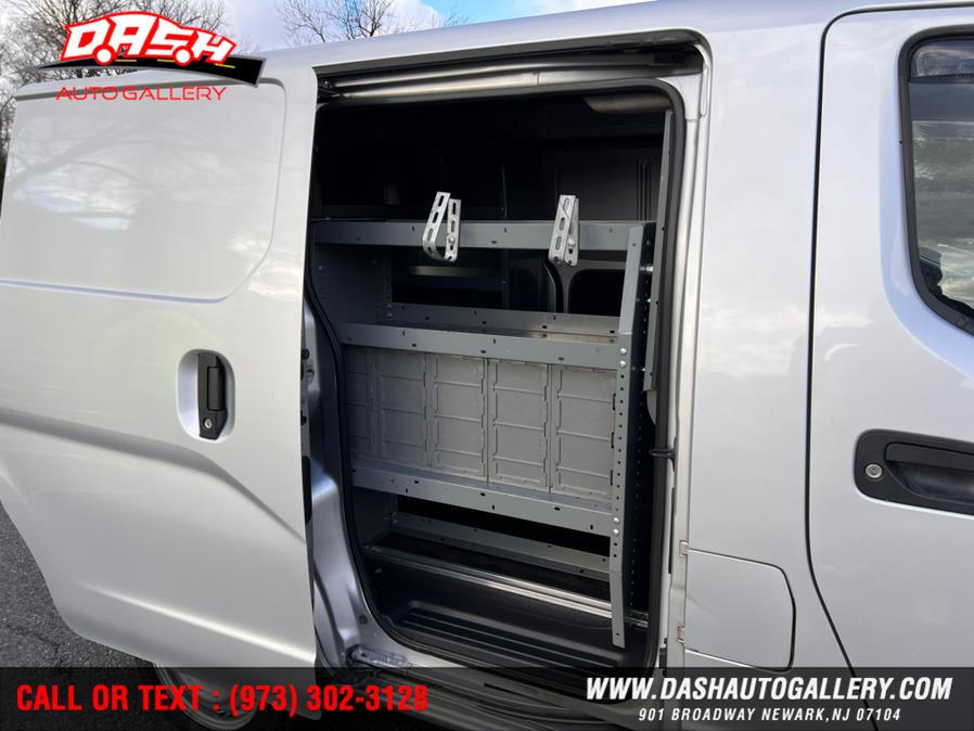 Used Nissan NV200 I4 SV 2015 | Dash Auto Gallery Inc.. Newark, New Jersey Used Nissan NV200 I4 SV 2015 | Dash Auto Gallery Inc.. Newark, New Jersey