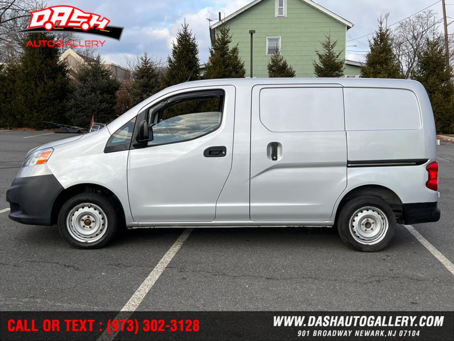 Used Nissan NV200 I4 SV 2015 | Dash Auto Gallery Inc.. Newark, New Jersey Used Nissan NV200 I4 SV 2015 | Dash Auto Gallery Inc.. Newark, New Jersey