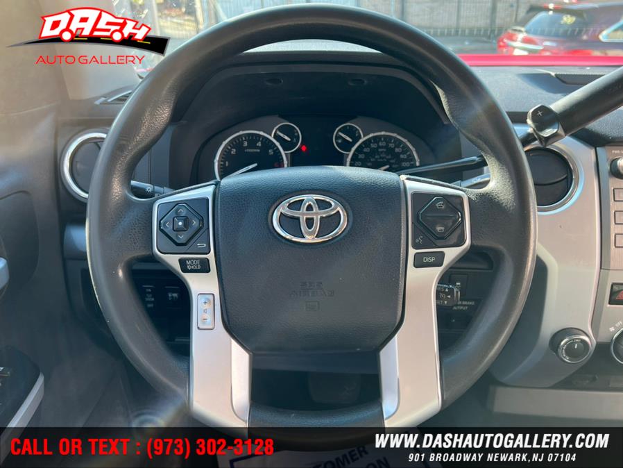 Used Toyota Tundra 4WD Truck Double Cab 5.7L V8 6-Spd AT SR5 (Natl) 2016 | Dash Auto Gallery Inc.. Newark, New Jersey Used Toyota Tundra 4WD Truck Double Cab 5.7L V8 6-Spd AT SR5 (Natl) 2016 | Dash Auto Gallery Inc.. Newark, New Jersey