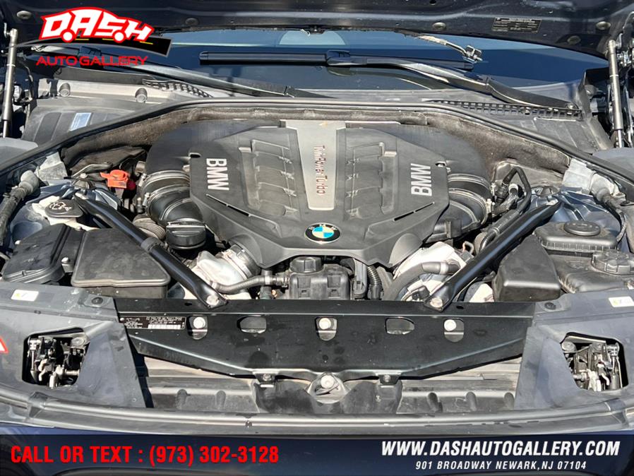 Used BMW 7 Series 4dr Sdn 750Li xDrive AWD 2012 | Dash Auto Gallery Inc.. Newark, New Jersey Used BMW 7 Series 4dr Sdn 750Li xDrive AWD 2012 | Dash Auto Gallery Inc.. Newark, New Jersey