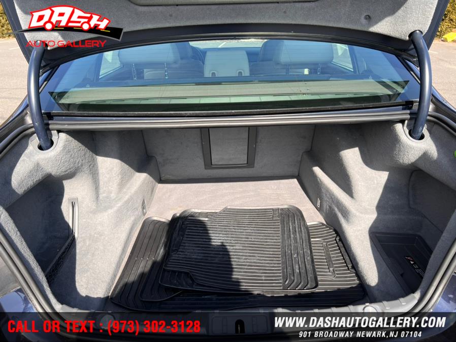 Used BMW 7 Series 4dr Sdn 750Li xDrive AWD 2012 | Dash Auto Gallery Inc.. Newark, New Jersey Used BMW 7 Series 4dr Sdn 750Li xDrive AWD 2012 | Dash Auto Gallery Inc.. Newark, New Jersey