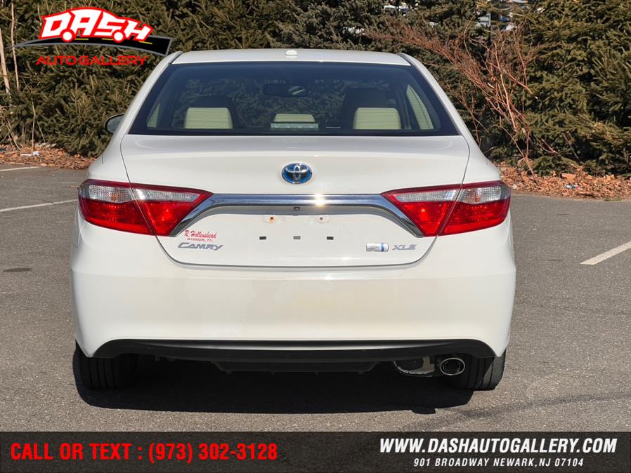 2015 Toyota Camry Hybrid 4dr Sdn XLE (Natl), available for sale in Newark, New Jersey | Dash Auto Gallery Inc.. Newark, New Jersey 2015 Toyota Camry Hybrid 4dr Sdn XLE (Natl), available for sale in Newark, New Jersey | Dash Auto Gallery Inc.. Newark, New Jersey
