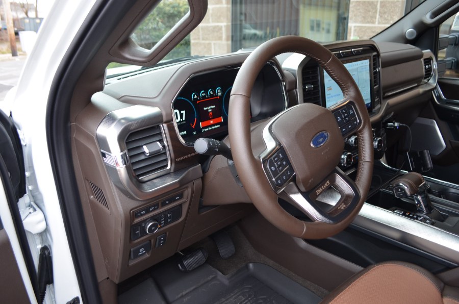 2022 Ford F-150 King Ranch 4WD SuperCrew 5.5'' photo