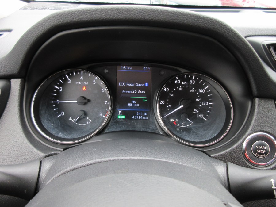 2020 Nissan Rogue FWD SV, available for sale in Linden, New Jersey | Route 27 Auto Mall. Linden, New Jersey 2020 Nissan Rogue FWD SV, available for sale in Linden, New Jersey | Route 27 Auto Mall. Linden, New Jersey