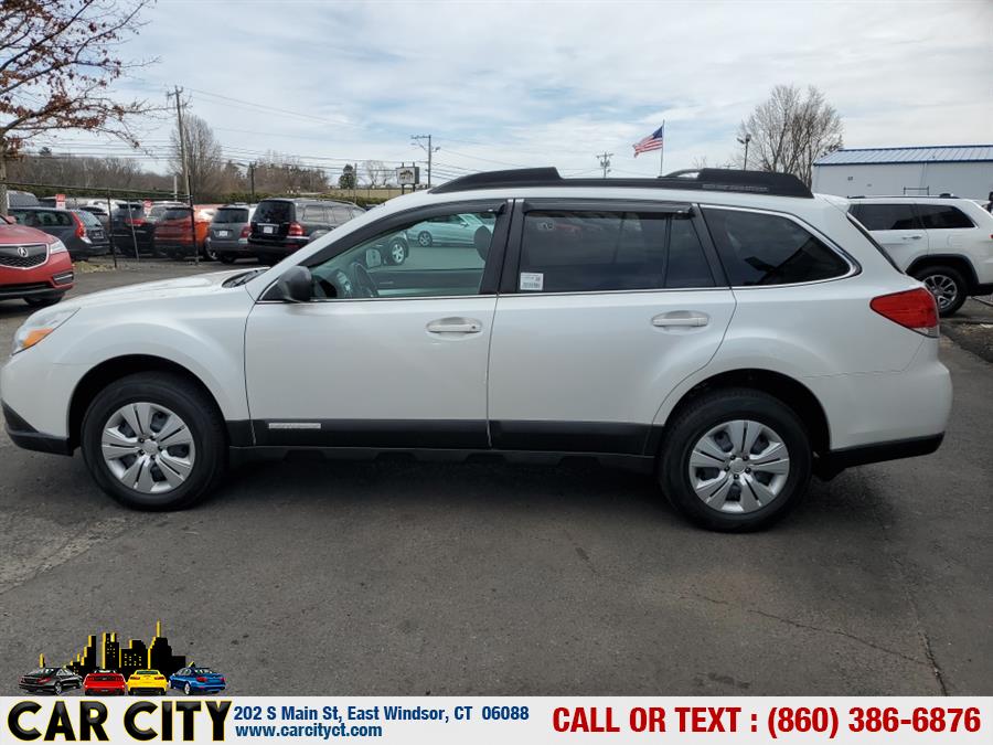Used Subaru Outback 4dr Wgn H4 Auto 2.5i 2011 | Car City LLC. East Windsor, Connecticut Used Subaru Outback 4dr Wgn H4 Auto 2.5i 2011 | Car City LLC. East Windsor, Connecticut