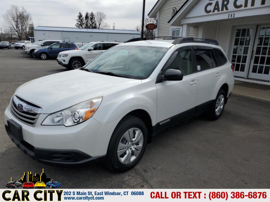 Used Subaru Outback 4dr Wgn H4 Auto 2.5i 2011 | Car City LLC. East Windsor, Connecticut Used Subaru Outback 4dr Wgn H4 Auto 2.5i 2011 | Car City LLC. East Windsor, Connecticut