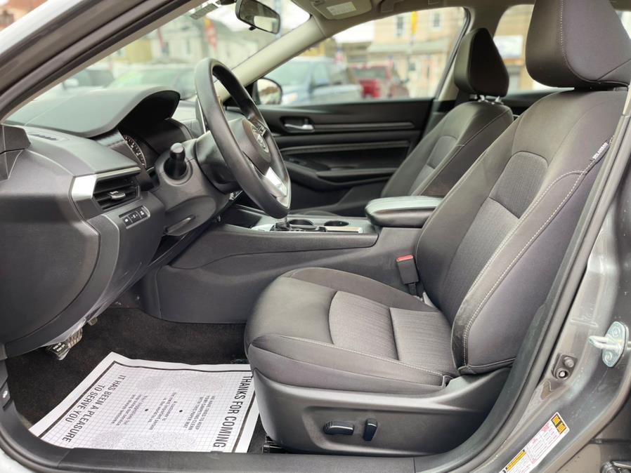 Used Nissan Altima 2.5 S Sedan 2019 | Auto Haus of Irvington Corp. Irvington , New Jersey