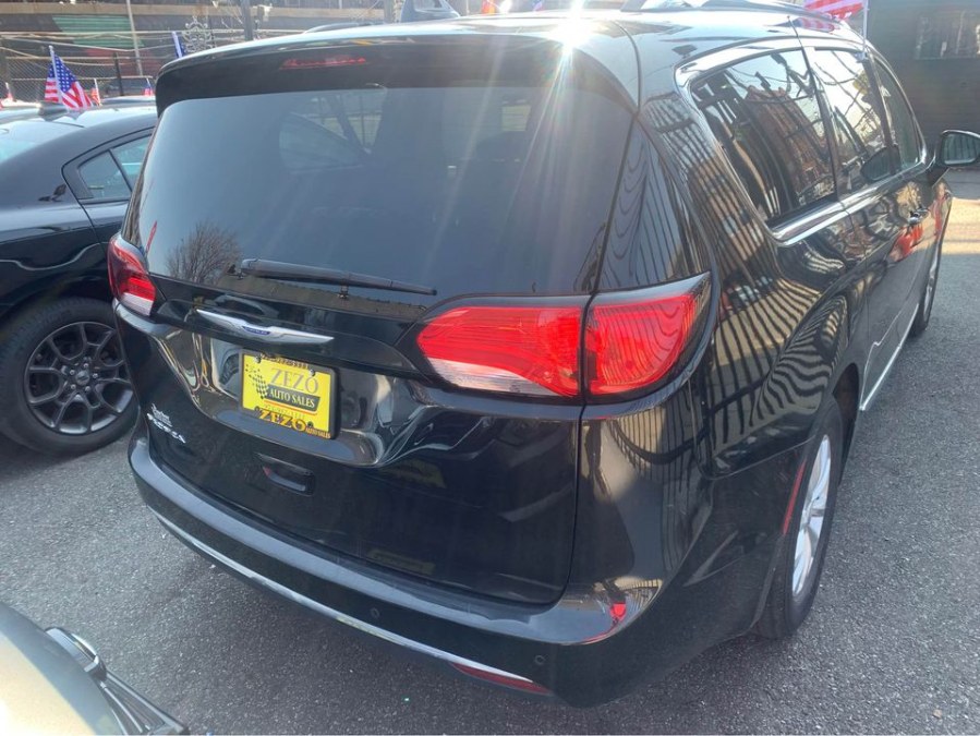 Used Chrysler Pacifica Touring L FWD 2018 | Zezo Auto Sales. Newark, New Jersey