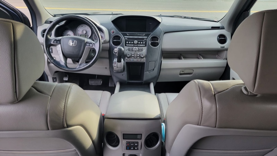 2012 Honda Pilot 4WD 4dr EX-L, available for sale in Milford, Connecticut | Adonai Auto Sales LLC. Milford, Connecticut 2012 Honda Pilot 4WD 4dr EX-L, available for sale in Milford, Connecticut | Adonai Auto Sales LLC. Milford, Connecticut