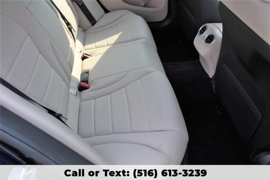 Used Mercedes-Benz C-Class C 300 4MATIC Sedan 2018 | Great Neck Car Buyers & Sellers. Great Neck, New York Used Mercedes-Benz C-Class C 300 4MATIC Sedan 2018 | Great Neck Car Buyers & Sellers. Great Neck, New York